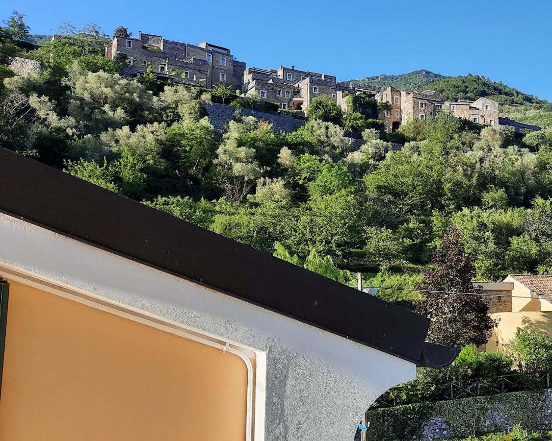 Ai Pe Da Colla Apartment Colletta Екстериор снимка