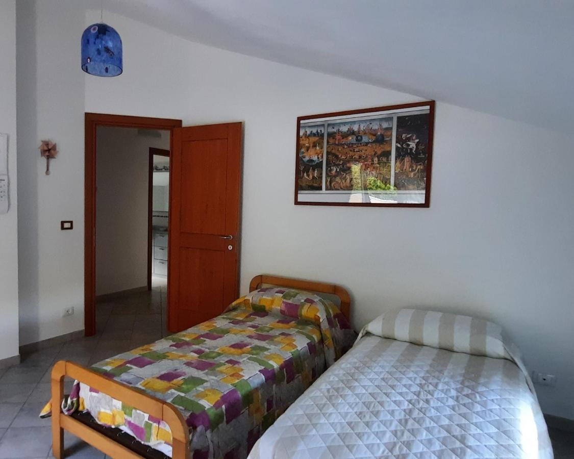 Ai Pe Da Colla Apartment Colletta Екстериор снимка